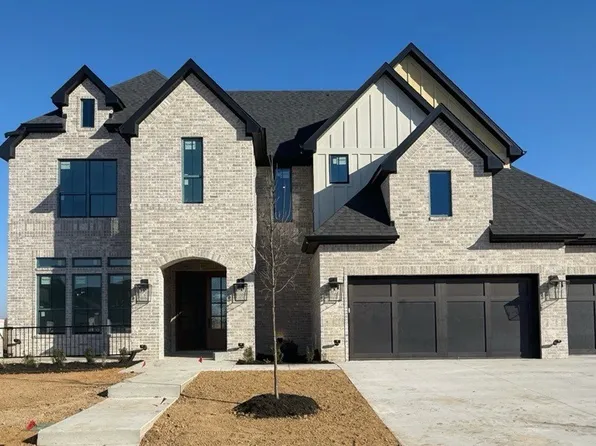 8803 W Starry Night Dr, Bentonville, AR 72713