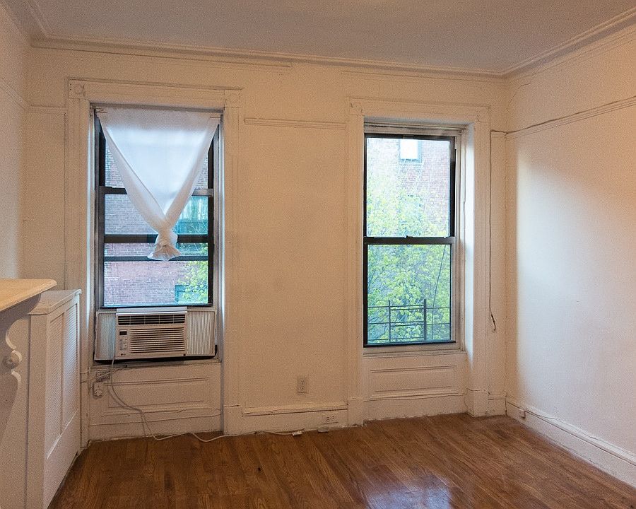 1st image of 839 Park Pl APT 3