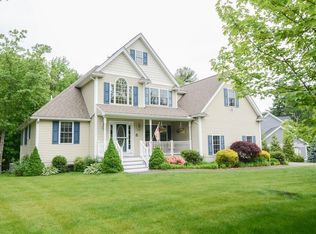 49 Clement Rd, Dracut, MA 01826