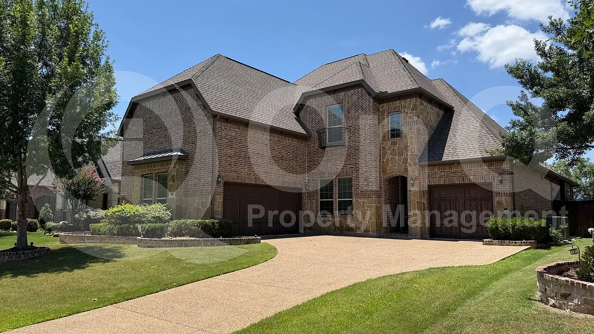4 bed, 3.0 bath, 3606 sqft, $3,750 — Photo 1