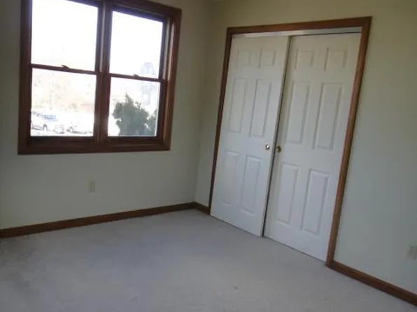 (undisclosed Address), Worcester, MA 01604