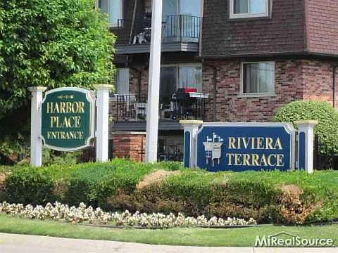 1st image of 208 Riviera Dr