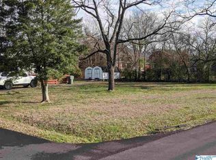 705 Parks Ave, Scottsboro, AL 35768