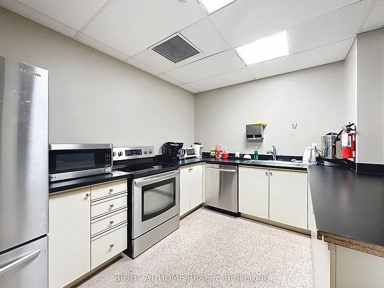 35 Empress Ave #2108 — Photo 19