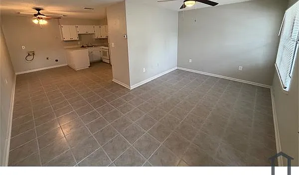 917 NW 40th Ave — Photo 3