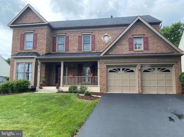 10614 Maplecrest Ln, Potomac, MD 20854