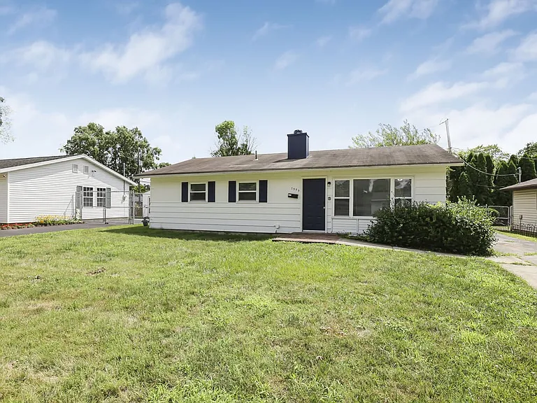 7399 Wollam Ave — Photo 37