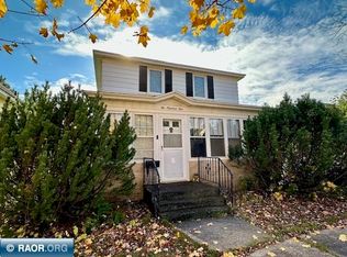 205 5th St NW, Chisholm, MN 55719