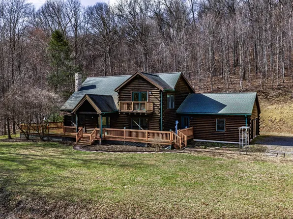 613 Evans Hollow Rd, Thompsontown, PA 17094