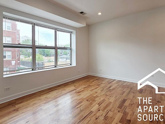 2nd image of 7223 N Rogers Ave APT 1