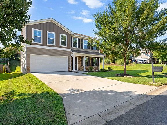 2nd image of 304 Winston Ln