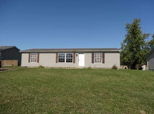 102 W Noah St, Claypool, IN 46510