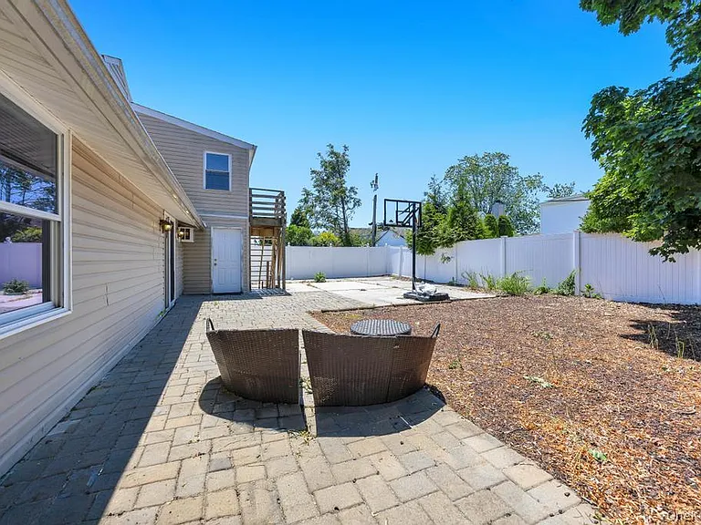 153 Sunrise Ln — Photo 38