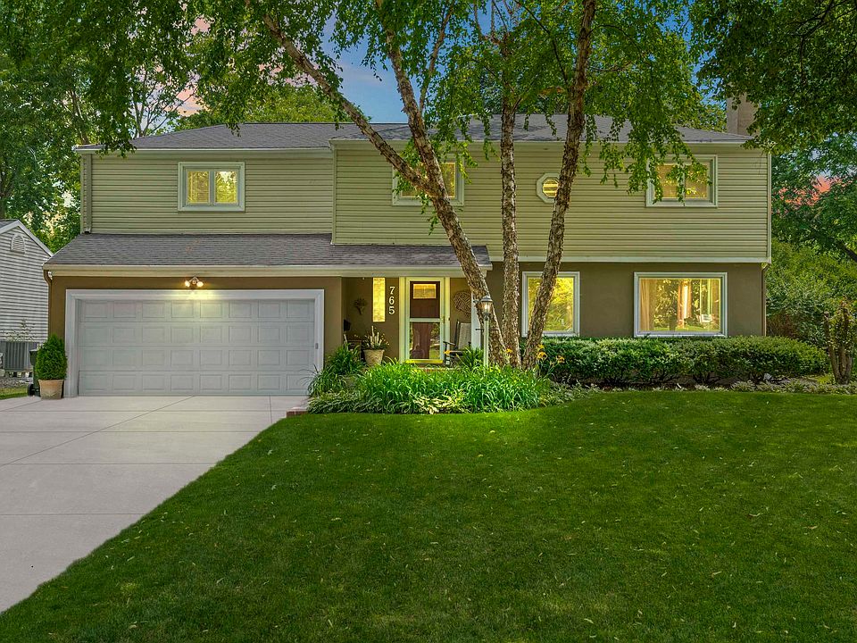 765 Prospect Blvd, Waterloo, IA 50701 Zillow