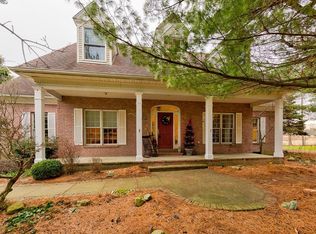 17511 Rapids Rd, Burton, OH 44021