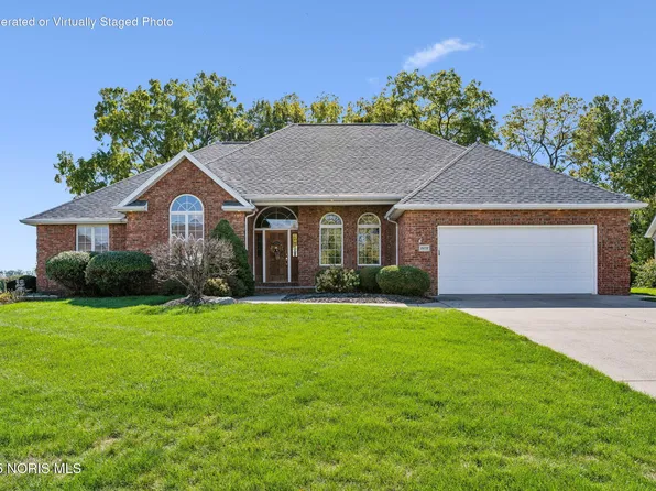 8478 Indian Lake Dr, Findlay, OH 45840