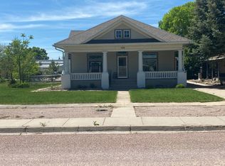 106 N Baker St, Hay Springs, NE 69347