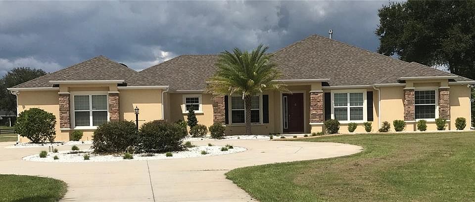 1st image of 10583 NE 104th Cir