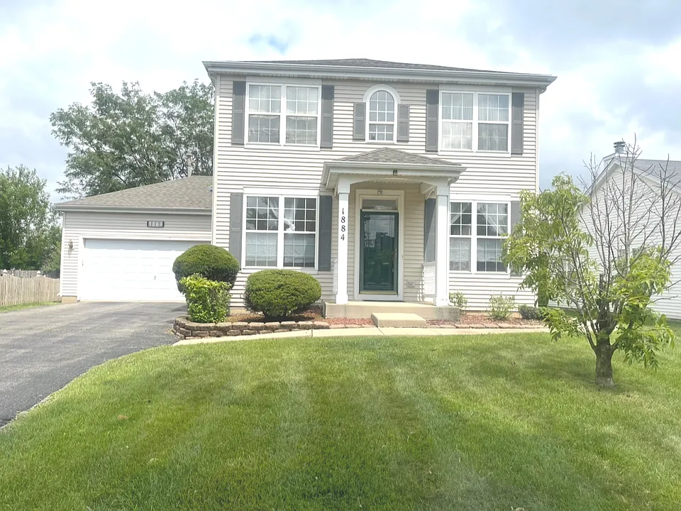 1884 Fescue Dr