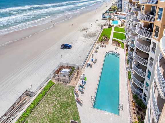 5th image of 2403 S Atlantic Ave APT 808