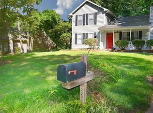 2215 Lisa Carole Dr, Charlotte, NC 28214