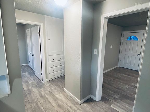 4th image of 2915 Madison Ave #1