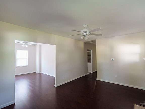 3rd image of 5642 Lawndale Pl