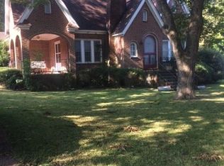 205 4th St, Manchester, GA 31816