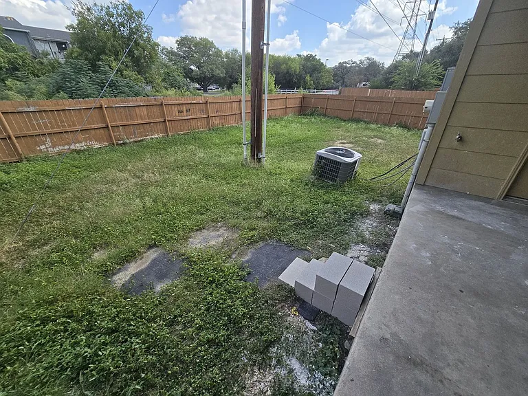 4103 Saint Charles Bay — Photo 18