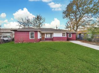 5774 Belarbor St, Houston, TX 77033