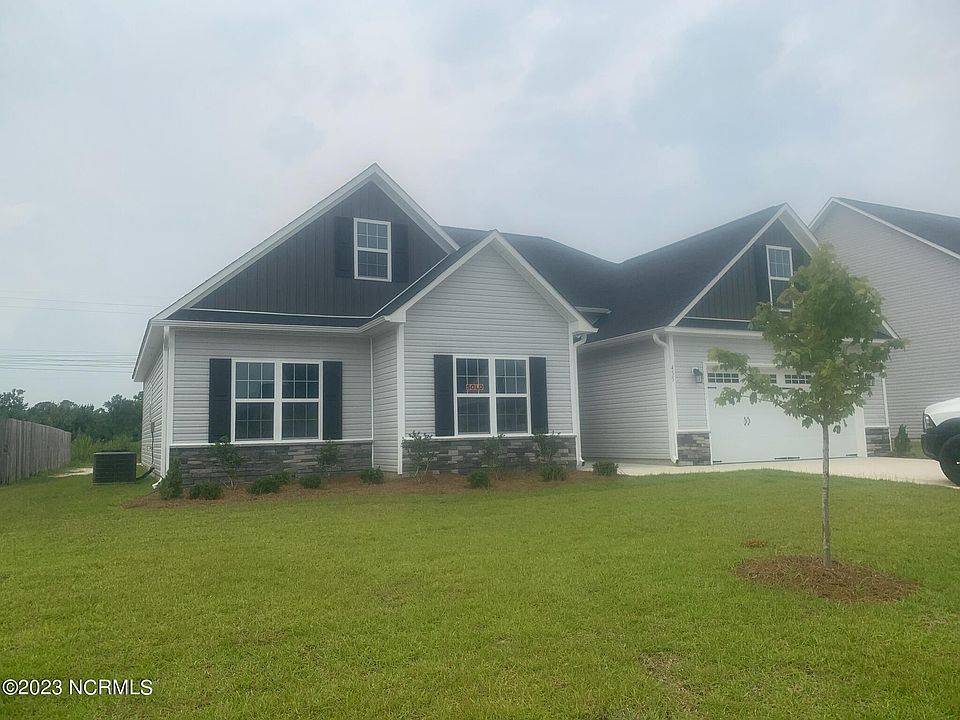 1st image of 455 Worsley Way