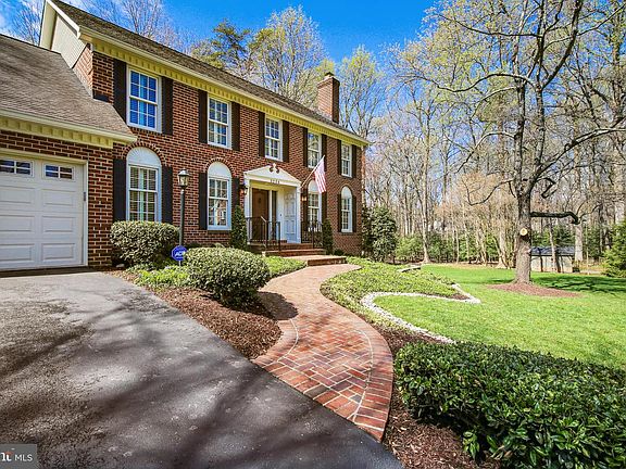 2nd image of 3254 Roman Mill Ct