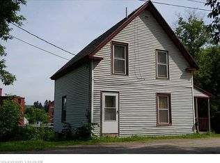 18 Harvey St, Dover Foxcroft, ME 04426