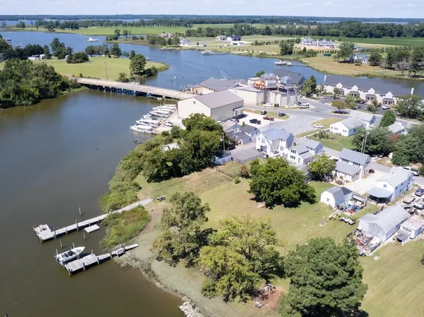 114 2nd St, Secretary, MD 21664