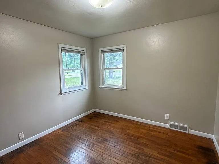 14590 Riley St — Photo 6