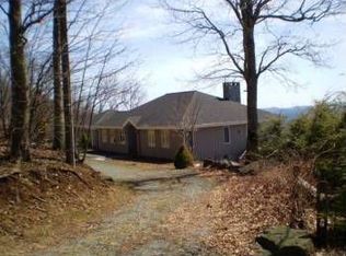 490 Howards Knob Rd, Boone, NC 28607