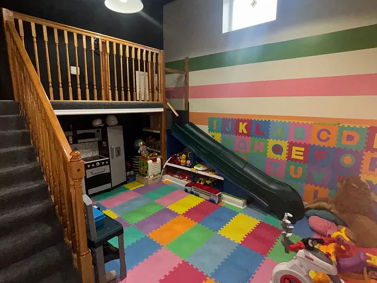 249 S 49th St #206 — Photo 26