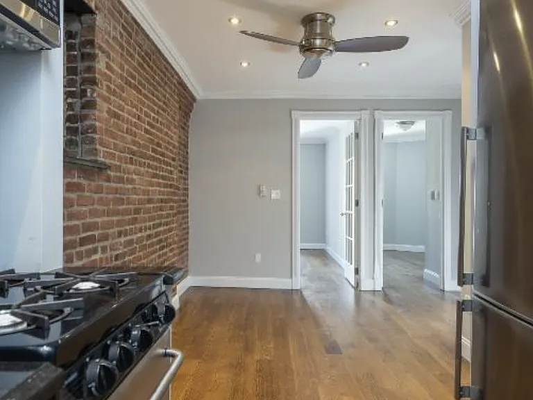 437 W 53rd St #4A — Photo 1