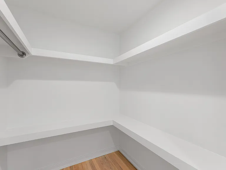 54 Park Ter N — Photo 14