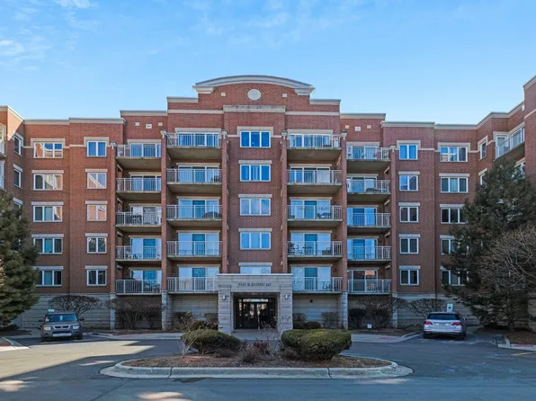 6560 W Diversey Ave APT 414D, Elmwood Park, IL 60707
