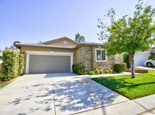 8869 Stephenson Ln, Hemet, CA 92545