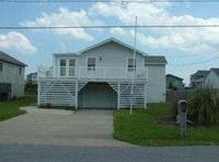 305 E Lake Dr, Kill Devil Hills, NC 27948