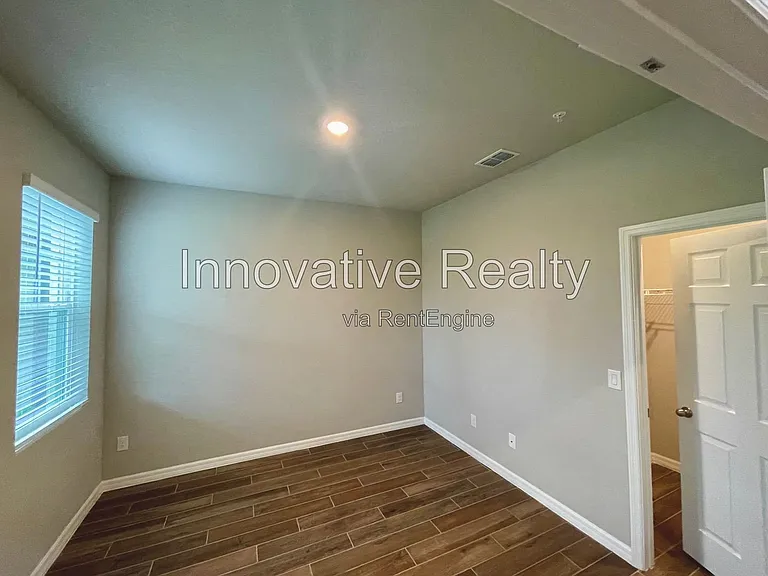 1016 Legacy Winds Way — Photo 9