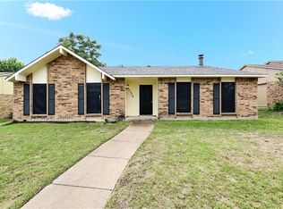 7554 Christie Ln, Dallas, TX 75249
