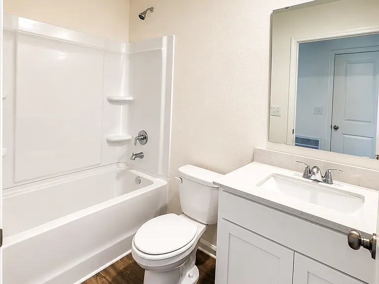 135 E Tiger Lily Ln — Photo 6