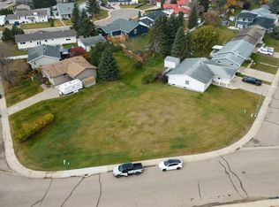2 Canary Cres, Sedgewick, AB T0B 4C0