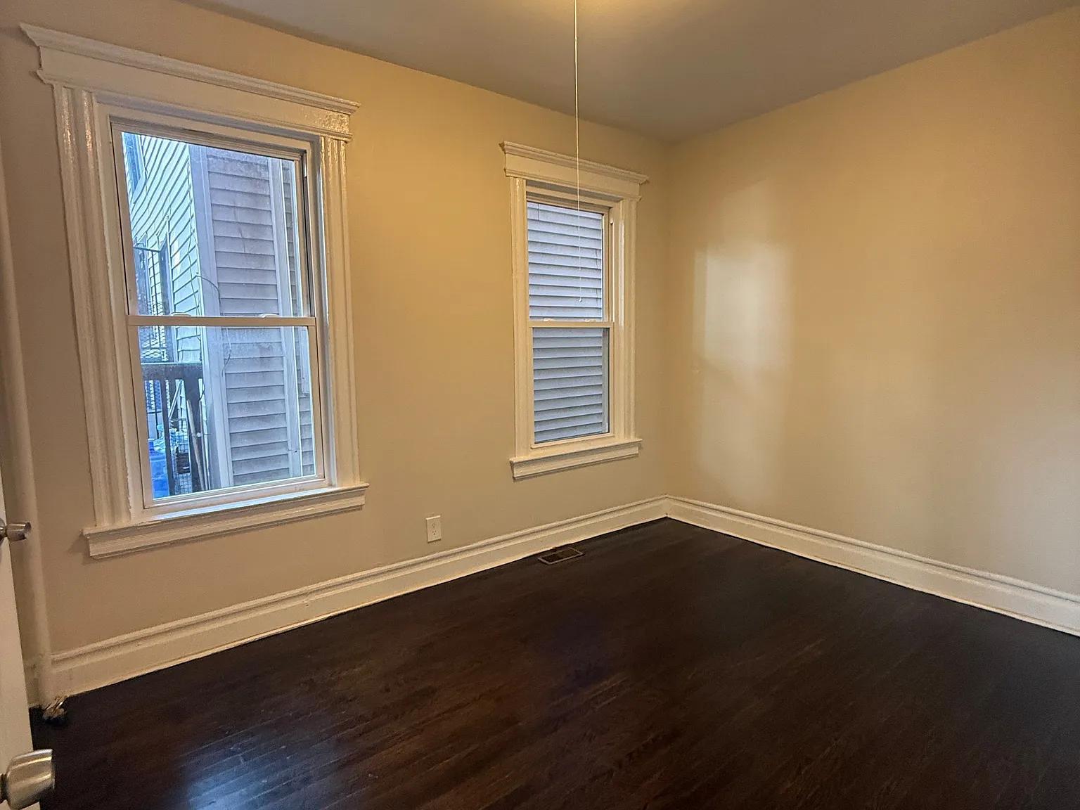 3 bed, $1,995 — Photo 3