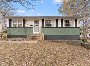 114 College Ave, Saint Louis, MO