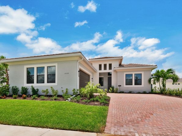 4529 Mondrian Ct