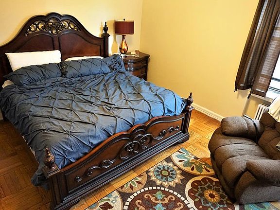 3rd image of 101 Ellwood Ave APT 4A